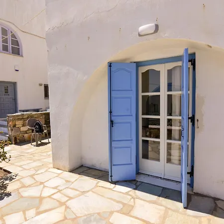 Naxos Town Ground Floor Free Parking *
