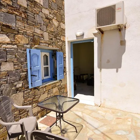 Naxos Town Ground Floor Free Parking Apartment *